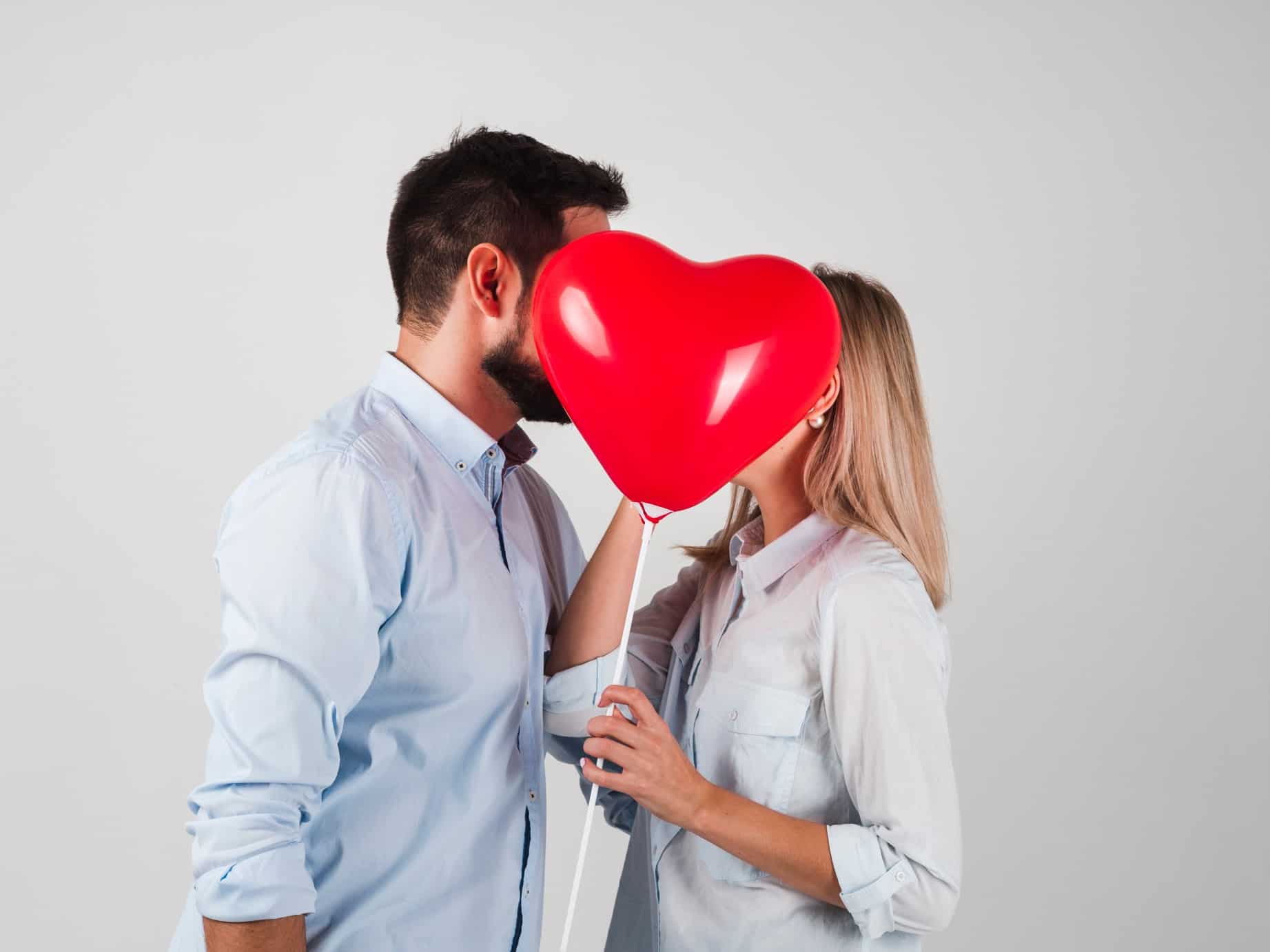 Health Tips Express Health Benefits Of Kissing 