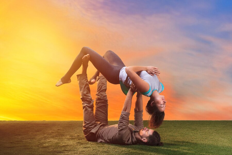 Romantic-Yoga-Pоѕеѕ